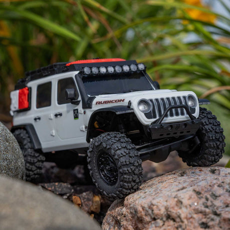 1/30 SCX30 Jeep Wrangler JLU 4X4 RTR Brushed Rock Crawler (Battery & Charger Included), White