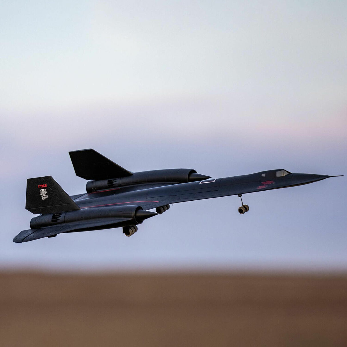 SR-71 Blackbird Twin 40mm EDF BNF Basic with AS3X and SAFE Select