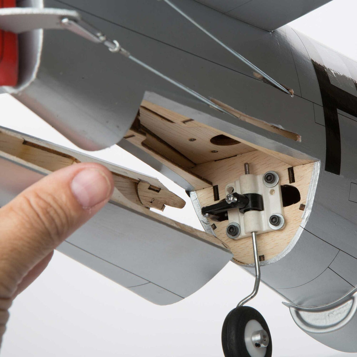 P-47D Thunderbolt 20cc ARF, 67"