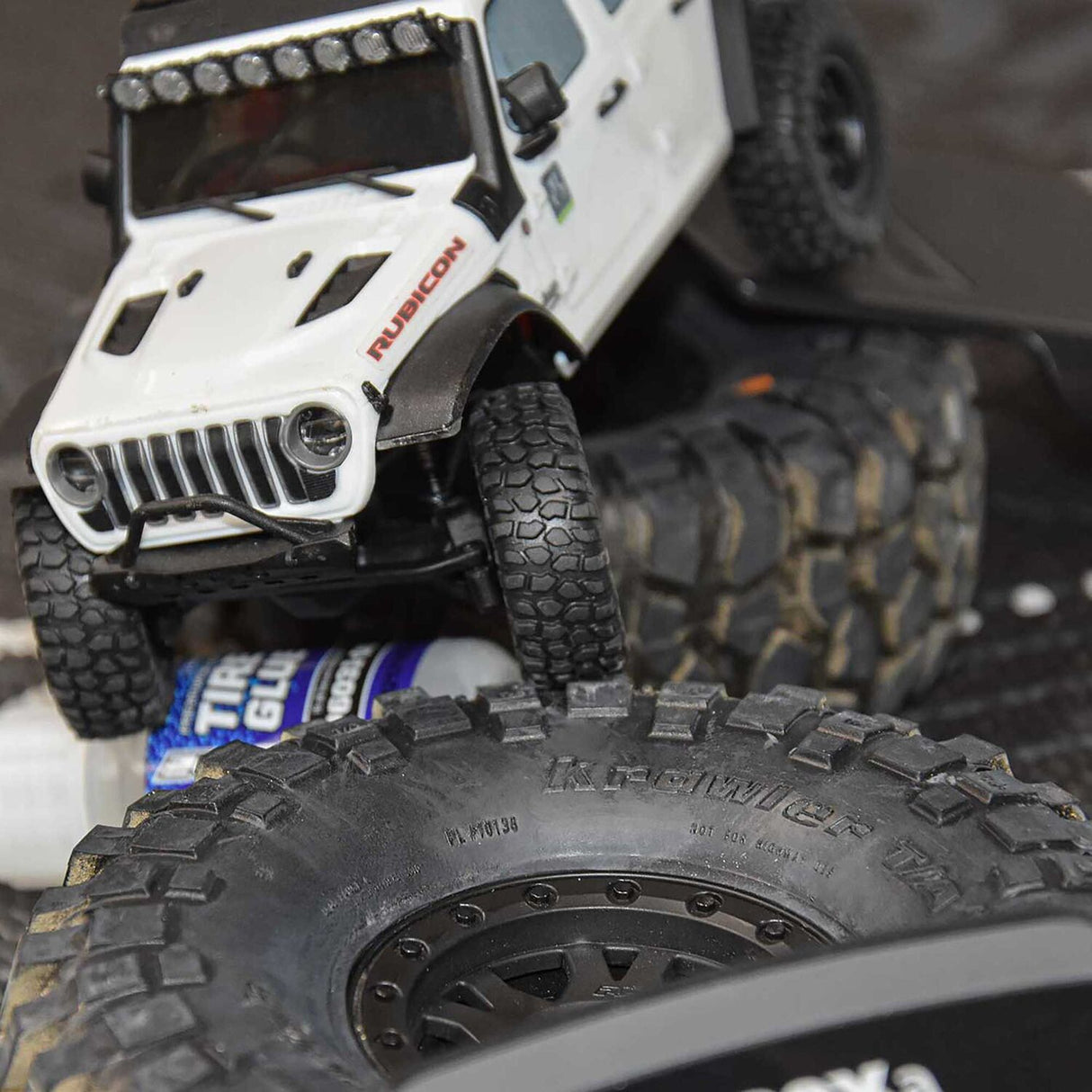 1/30 BFG Krawler T/A KX Front/Rear Mounted Black Icon Nuevo (4) for Axial SCX30